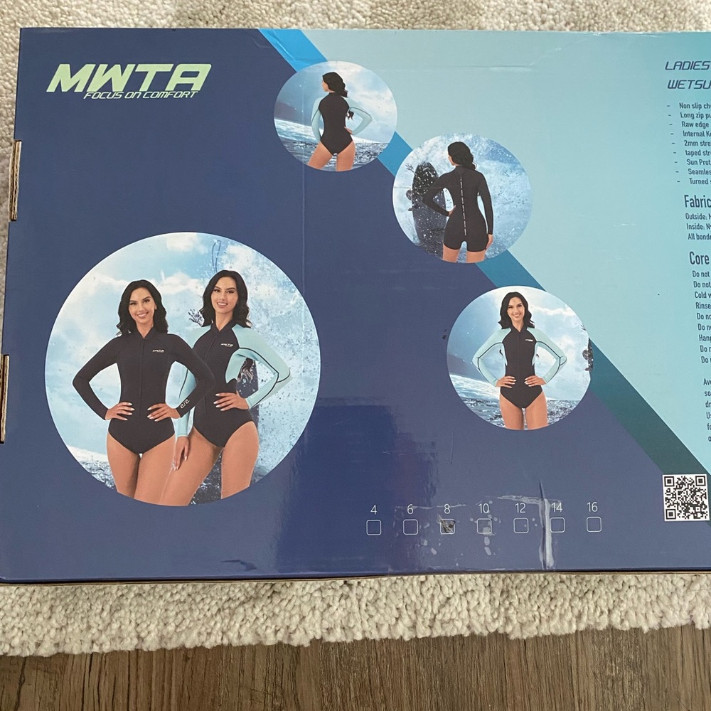 Black One Piece Swimwear with Sleek Athletic Cut